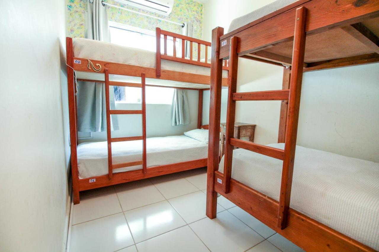 Sea Wolf Surf Hostel Florianopolis Bagian luar foto