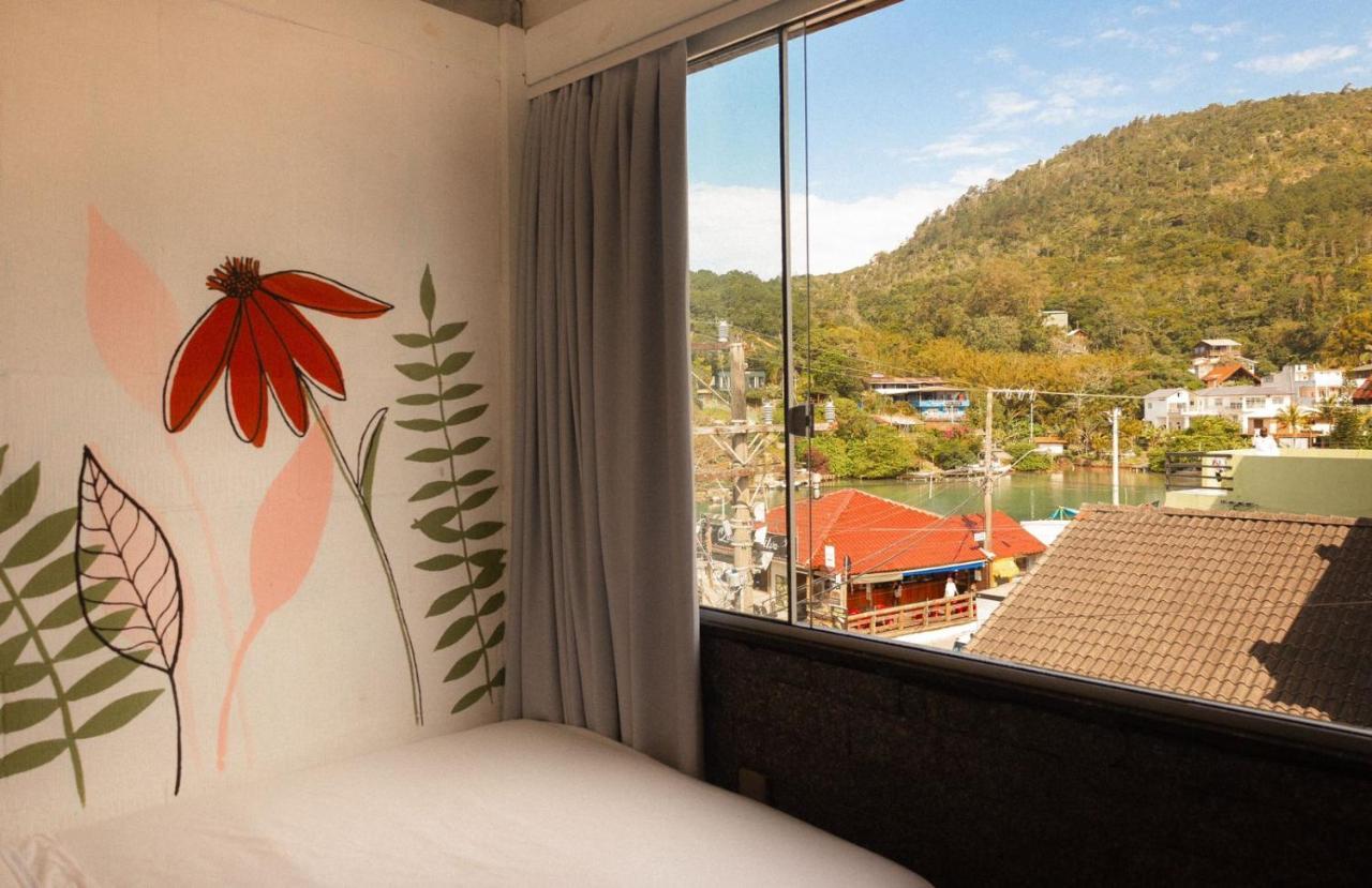 Sea Wolf Surf Hostel Florianopolis Bagian luar foto