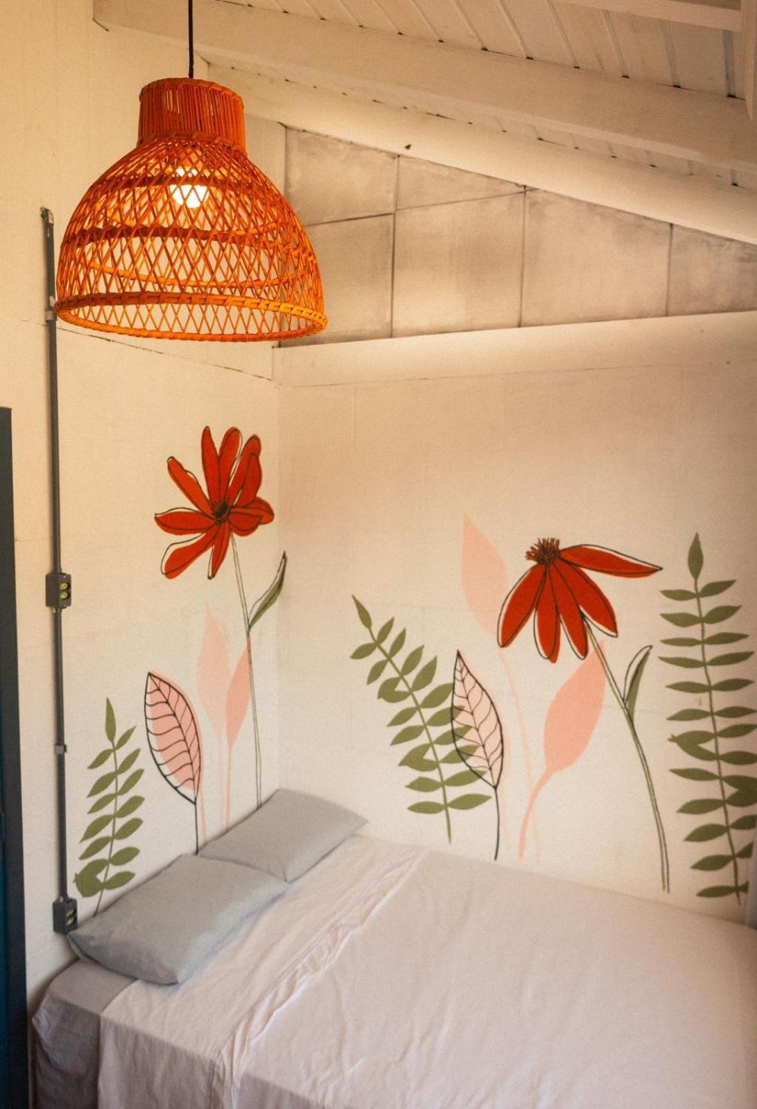 Sea Wolf Surf Hostel Florianopolis Bagian luar foto